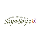  Logo "NPO法人 女性ネットさやさや Saya-Saya" con nastri di sensibilizzazione arancioni e viola, in un cerchio bianco.