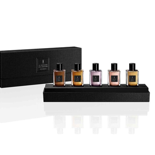 Set di fragranze Yves Saint Laurent Le Vestiaire des Parfums con cinque flaconi e scatola nera