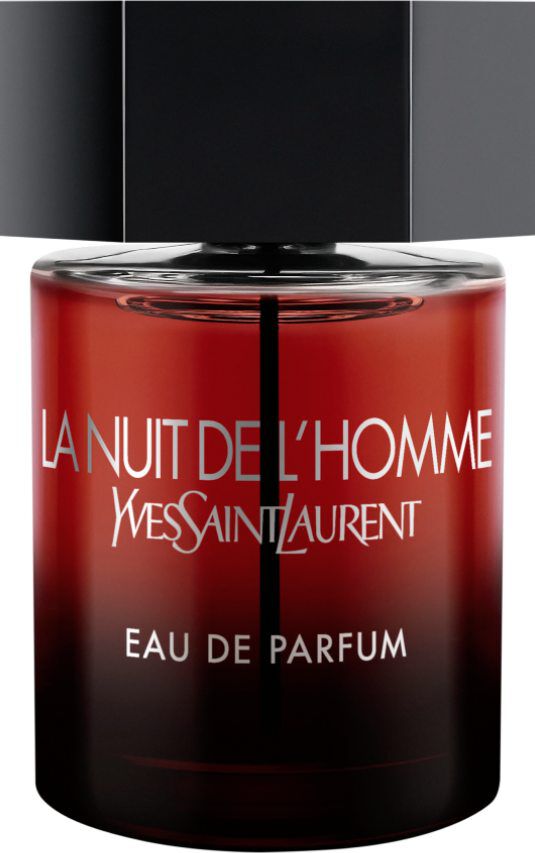 Un flacone del profumo Yves Saint Laurent La Nuit de L'Homme Eau de Parfum con corpo in vetro trasparente e tappo esagonale nero.