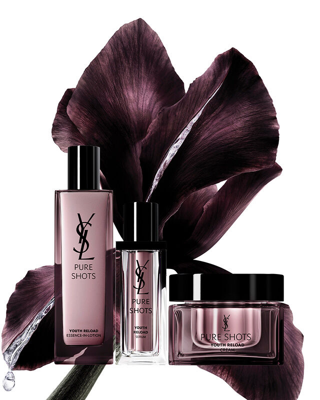 YSL Beauty Pure Shots Youth Reload Essence-in-Lotion, Serum, Cream con fiore di iris.